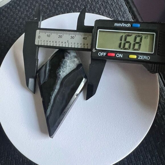 Black Agate Crystal Rhombus/ Diamond with Zodiac Stand (1) - Picture 9 of 14